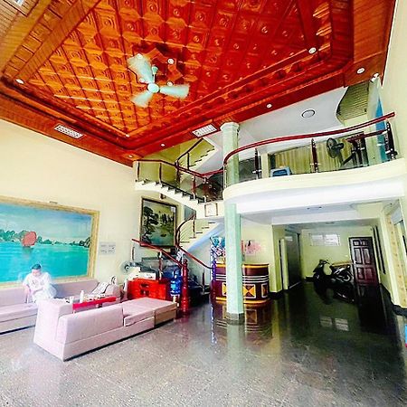 Nha Nghi Ngoc Ha Hotel ฮาลอง ภายนอก รูปภาพ